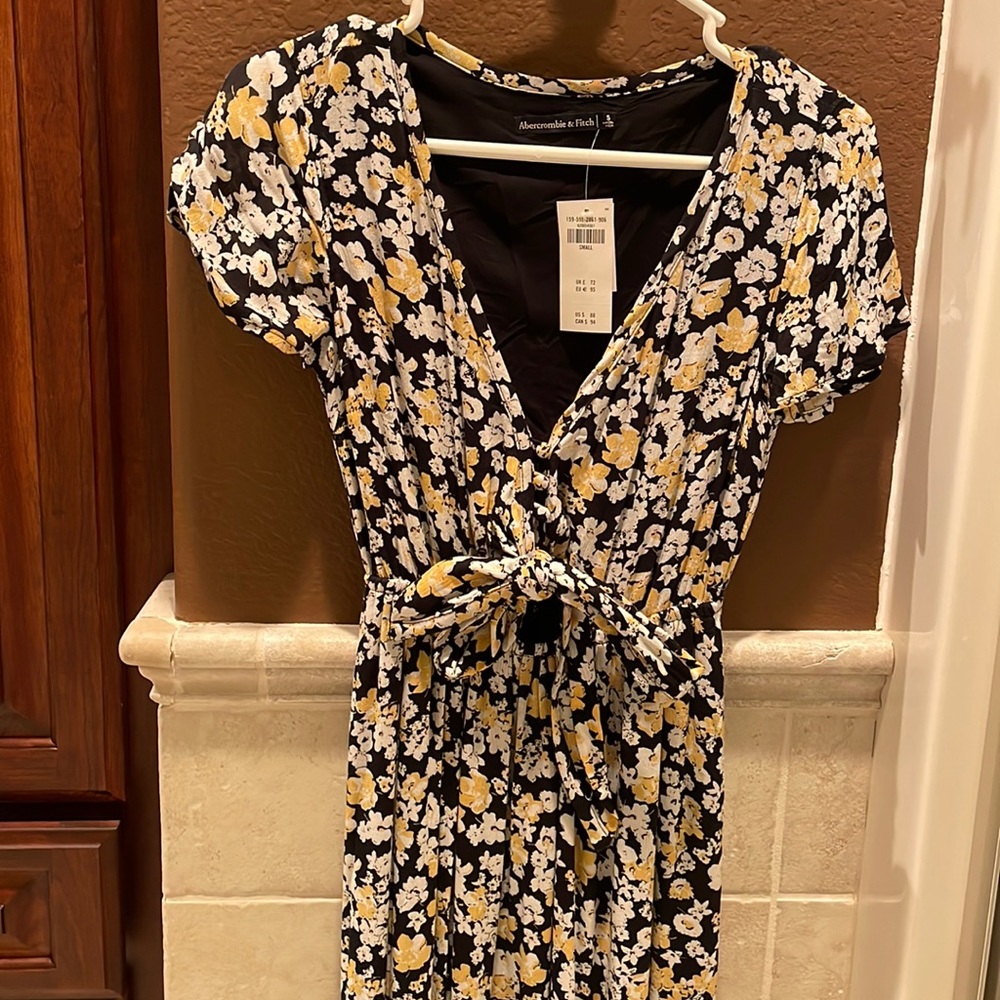A&F Maxi Small Petite Floral Dress